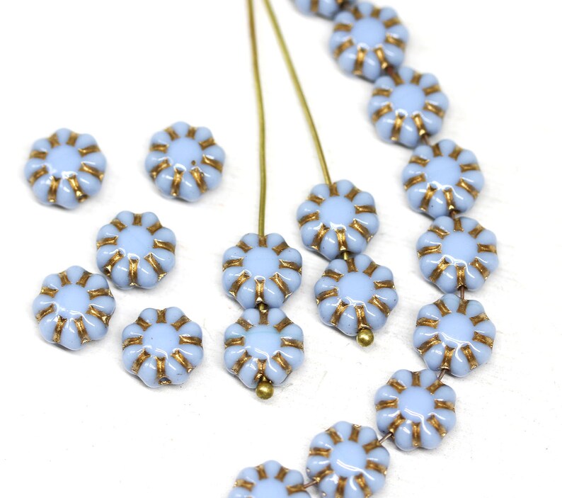 9mm blue daisy flower beads, Golden inlays, czech glass floral beads 20Pc 1596 image 3