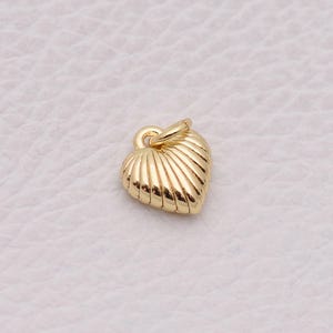 Ribbed Shell Pendant, 18K Gold Filled Heart Charm for Earrings Necklace Bracelet Craft Supply Bead Part 10pcs 9*8mm
