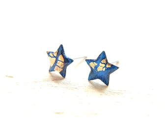 Minimalist navy blue and gold star stud earrings / Hypoallergenic earrings with stainless steel posts / Made in Scotland