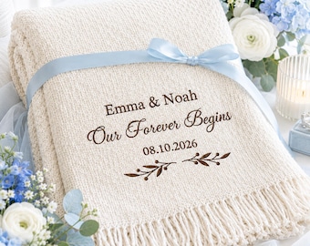 Couverture de mariage personnalisée, jeté brodé pour couple, cadeau souvenir personnalisé avec noms et date pour les jeunes mariés, décoration de mariage pour la maison