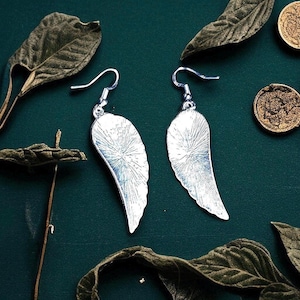 Vintage Silvertone Rhinestone Angel Feather Dangke Drop Hook Earrings (Free Gift Box) afbeelding 4