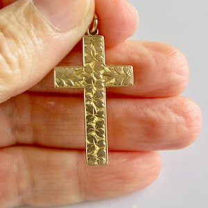 Antique Edwardian 9ct Gold Hollow Cross Pendant With A Leaf Design