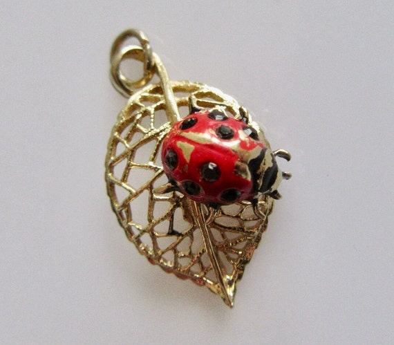 Buy Nuvo 9ct Gold Ladybird Bug on a Leaf Articulated Enamel Charm