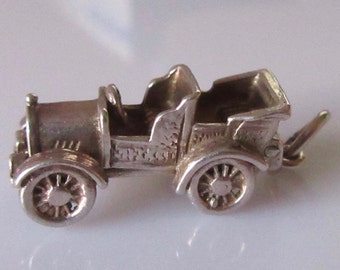 Large Silver Nuvo Car Opening Charm