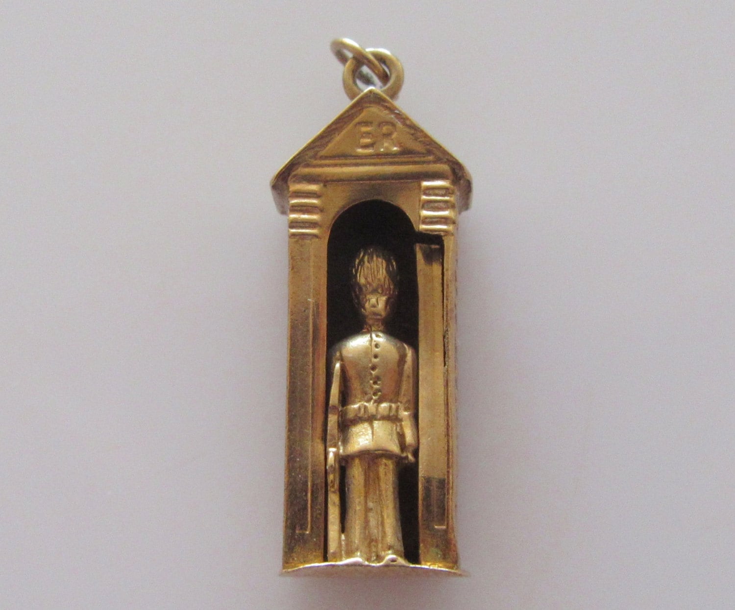 9ct Gold Guardsman and Sentry Box Charm Etsy
