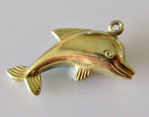 9ct Gold Dolphin Enamel Charm Or Pendant - 9ct Gold Movable Dolphin Pendant 9ct Gold Dolphin Enamel Charm Or Pendant - 9ct Gold Movable Dolphin Pendant