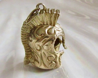 9ct Gold Roman Centurion's Helmet and Chariot Opening Charm or Pendant