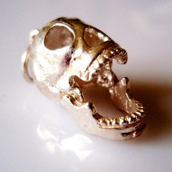 Vintage Sterling Silver Skull CHIM Charm Opens