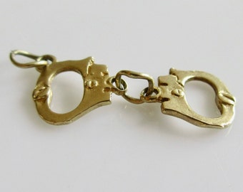 9ct Gold Handcuffs Charm or Pendant