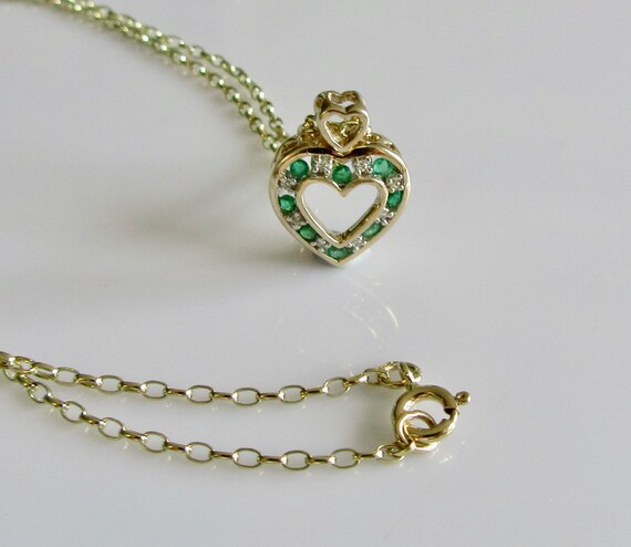 9k Gold Emerald and Diamond Heart Pendant and Cha… - image 5