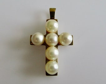 9ct Gold Pearl Vintage Cross Pendant