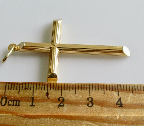Large 9ct Gold Hollow Cross Pendant - image 10