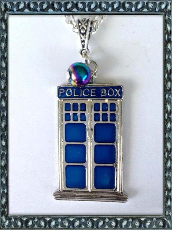 20/" or 24/" Inch Chain Necklace /& Blue Tardis Police Box Pendant Charm