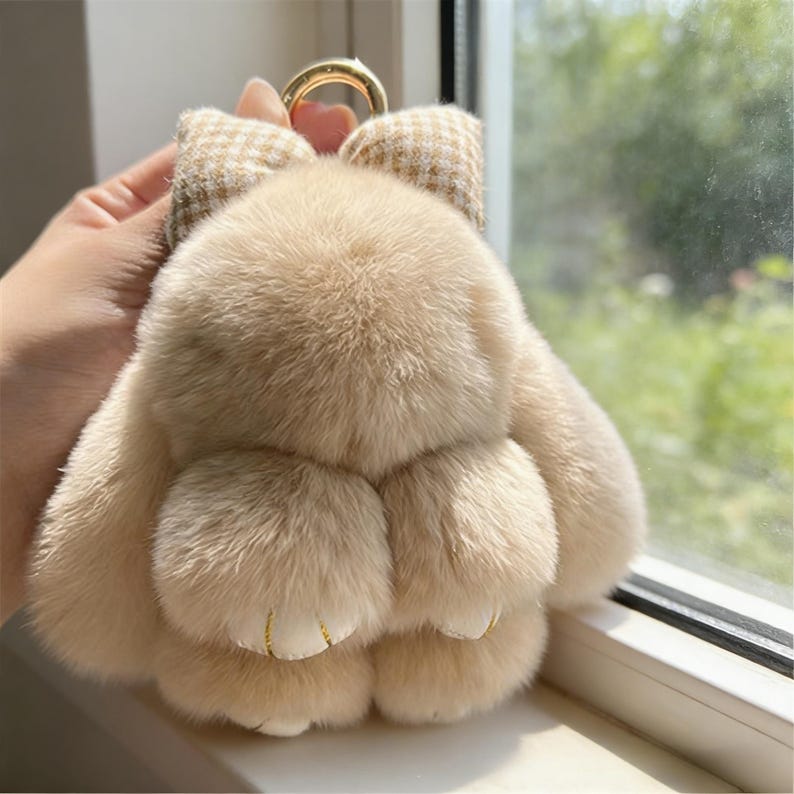 Fluffy Bunny Keychain – Cute Fur Bag Charm Key Ring Pendant, Spring Summer Birthday Gift for Her, Easter Basket Stuffer Light brown