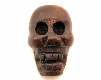 Tibetan Himalayan Hard Wood Carved Skull 28x30x44mm Bead, J1010