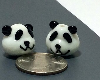 Cute Panda Head Design Lampwork Glass Beads(2 beads pack) L01012