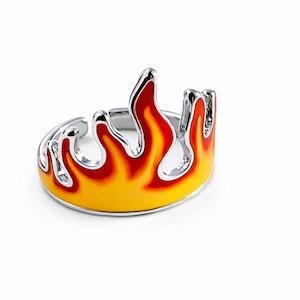 Anello regolabile stile fiamma - Gioiello audace, adatto alla maggior parte delle taglie