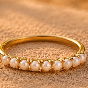 Pierścionek zaręczynowy z perłą ze złota 14k, delikatna obrączka, ponadczasowy design inspirowany stylem vintage, pierścionek zaręczynowy w stylu rodzinnym, biżuteria ślubna w stylu art déco