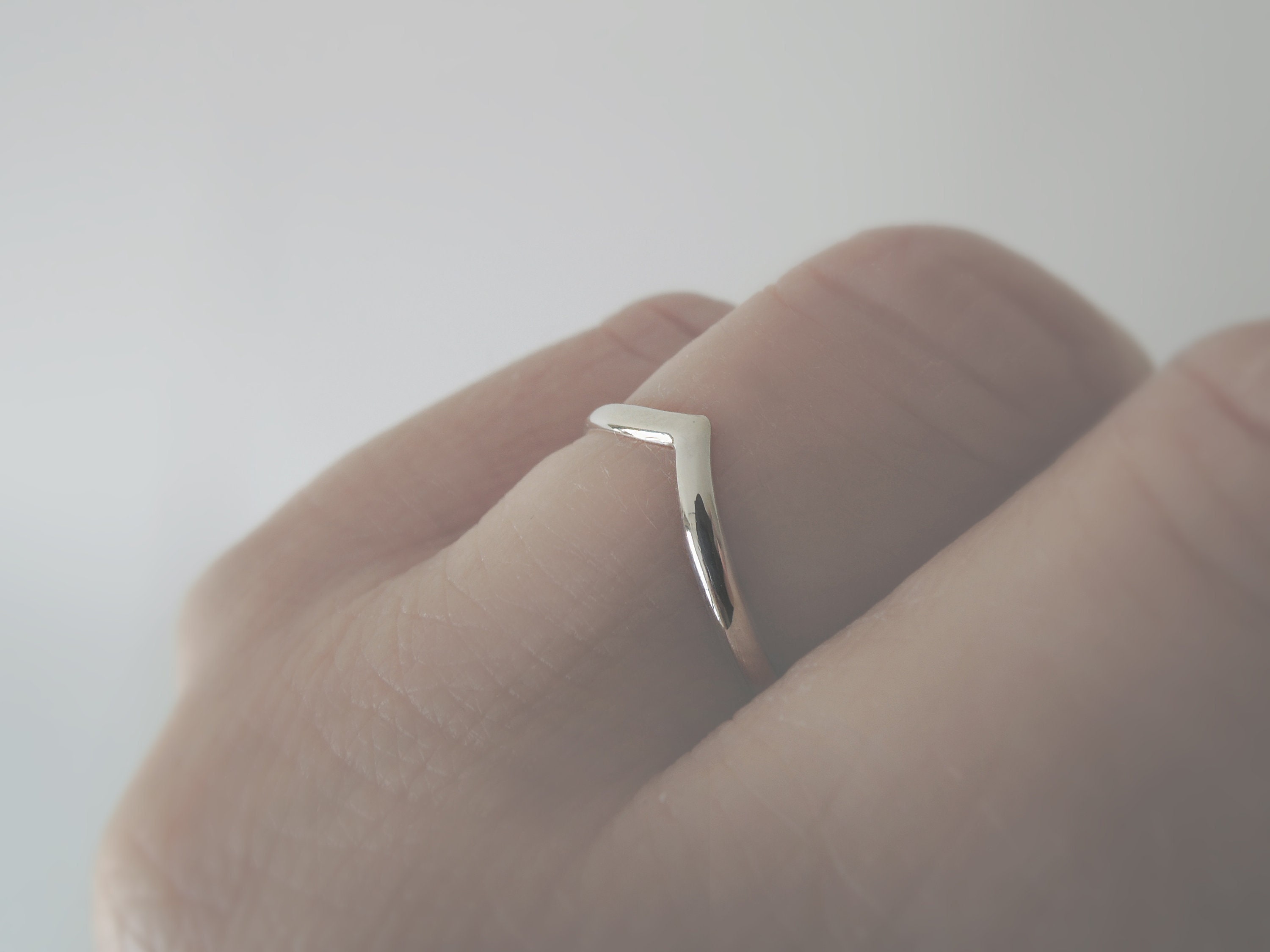 Bague Chevron - Bague V Argent Écoresponsable - Bague