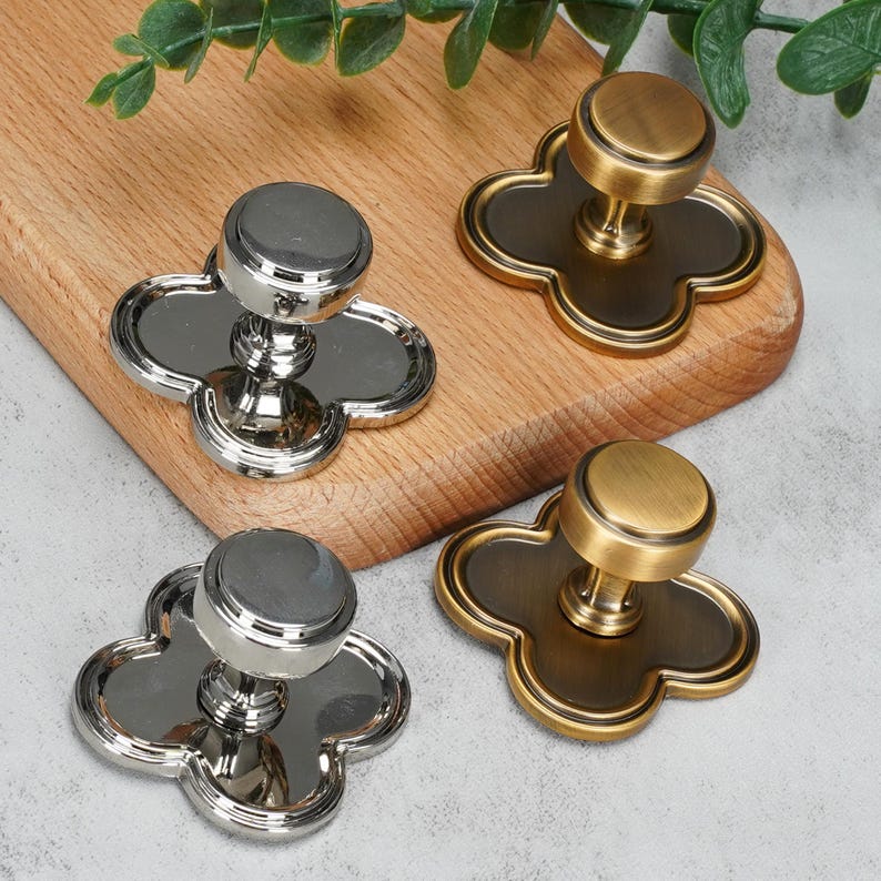 Clover Base Cabinet Knobs, Solid Metal Drawer Pulls, Vintage Decorative Dresser Knobs for Kitchen image 3