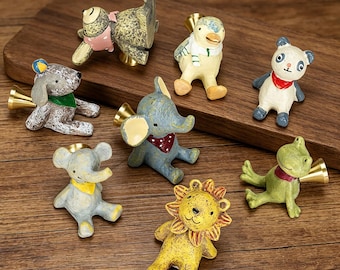 Hand-Painted Retro Animal Drawer Knobs, Kid's Room Decorative Knobs, Kid-Safe Resin Handles