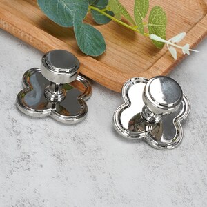 Clover Base Cabinet Knobs, Solid Metal Drawer Pulls, Vintage Decorative Dresser Knobs for Kitchen image 6