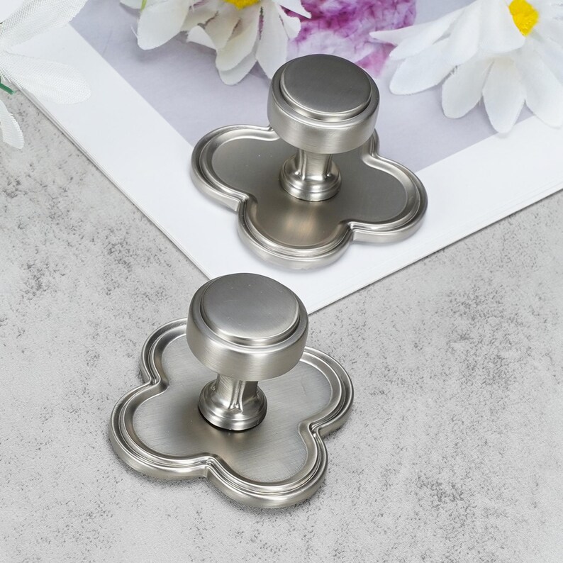 Clover Base Cabinet Knobs, Solid Metal Drawer Pulls, Vintage Decorative Dresser Knobs for Kitchen image 5