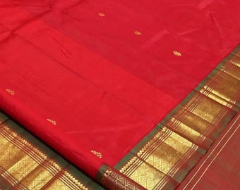 Handgewebter Saree aus 100 % reiner Kanjivaram-Seide|Sari aus reiner handgewebter Kanchi-Seide. Südindische traditionelle Tempelkleidung|Hochzeits-Sari
