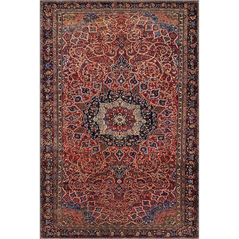 K&ouml;nnte beinhalten: Ein rechteckiger persischer Teppich mit einem komplizierten Blumenmuster. Der Teppich hat einen tiefroten Hintergrund mit einem zentralen Medaillon in Marineblau und Gold. Der Rand ist dunklerrot mit detaillierten Mustern.