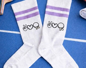 Tischtennis Socken Kinder Erwachsene – Bio Baumwolle Sport Socken Unisex–Peace Love Tischtennis Crew Socks Größen 27-46–Tischtennis Geschenk