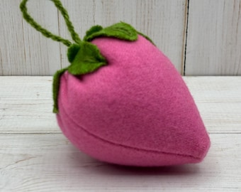 Alfiletero - Fresa - Lana de fieltro rosa - PEQUEÑO