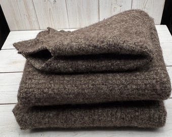 Rebajas de tela reciclada para suéteres: piezas de fieltro de lana y mezcla de lana - Marrón