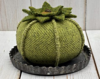 Tomato Pincushion - Large - Green Herringbone  Wool - Green Leaves - Vintage Cellulite Button