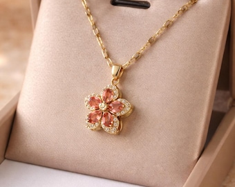 Rotating Flower Necklace Gold, 5 Petal Spinner Pendant, Minimal Women Jewelry
