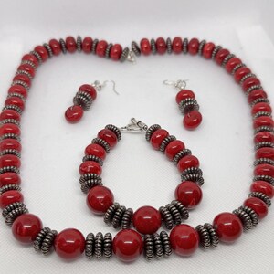 Necklace Bracelet and Earring Set in Red