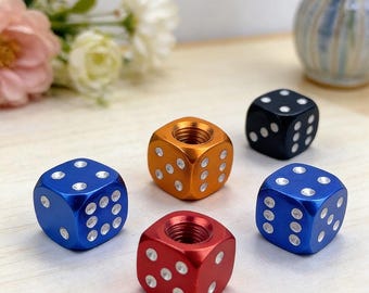 Tapones universales de válvula de neumático de coche con forma de dado de metal, juego de 4