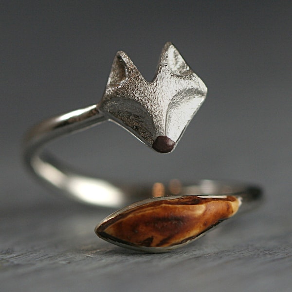 Sterling and oak wood wrap fox ring. Adjustable silver ring with fox face and wooden tail. 925 Sterling silver fox jewelry for her..