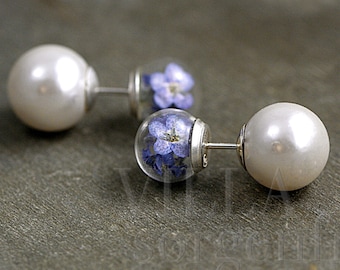 Sterling double sided real forget me not studs. Glass orbs filled with dried forget me nots and white pearls. Unique studs for her.