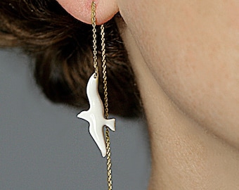 Genuine vintage seagulls threader earrings. Gold over sterling. White enamel. Chain earrings. Upcycled eco friendly gift for her.