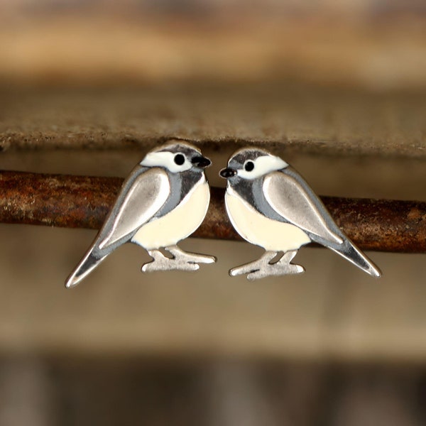 Dainty Chickadee bird stud earrings. Sterling Silver & beige and white enamel. Black capped chickadee. Gift for nature lovers.