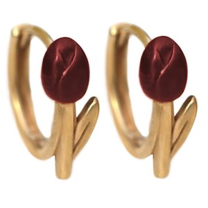 New: Tulip huggie earrings in color of your choice. Gold vermeil over sterling silver and enamel. Unique handmade nature jewelry for her. wine red/weinrot