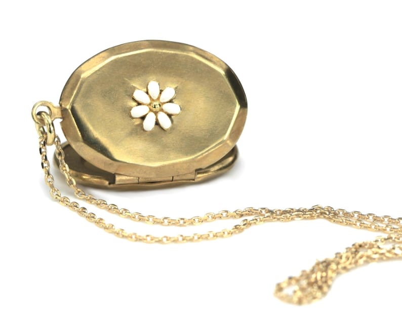 Daisy photo locket necklace. Silver daisy on vintage pendant. Gold plated sterling necklace. Dainty gift for her. image 4