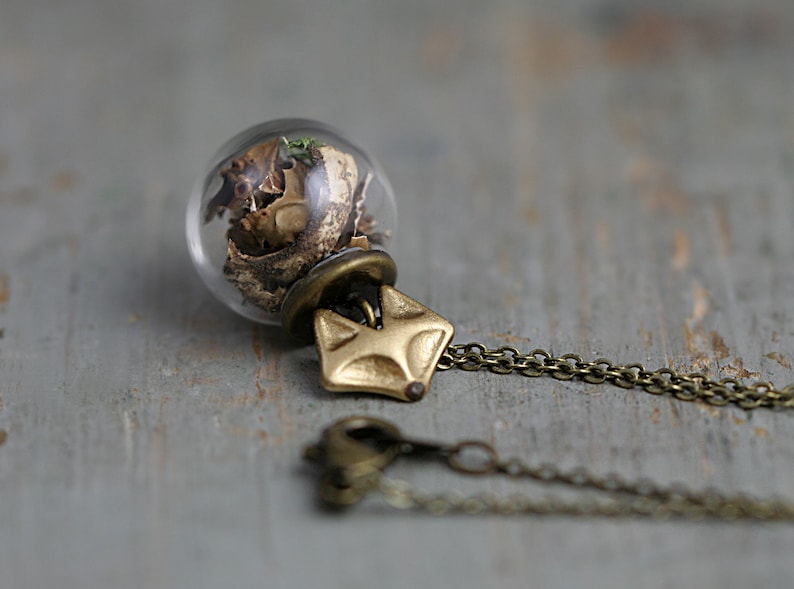 FOREST FOX Necklace. Handgilded fox head. Glass orb with real moss and tree bark. Bronze necklace. Gift for her. image 6