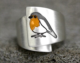 Red Robin bird statement ring. 925 sterling silver and orange enamel. Adjustable wrap around ring. Unique nature inspired ring for her.