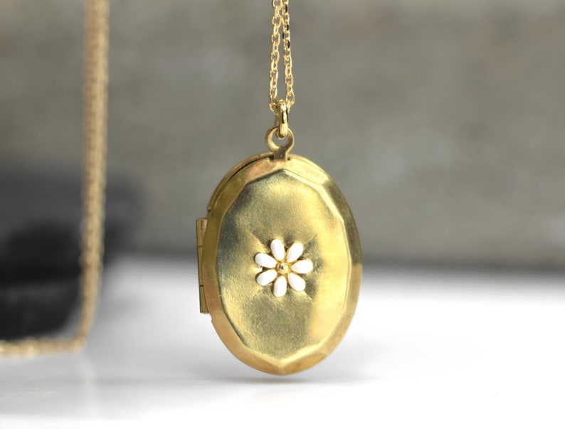 Daisy photo locket necklace. Silver daisy on vintage pendant. Gold plated sterling necklace. Dainty gift for her. image 3