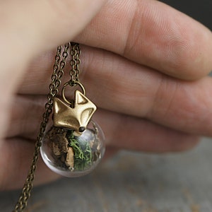 FOREST FOX Necklace. Handgilded fox head. Glass orb with real moss and tree bark. Bronze necklace. Gift for her. image 7