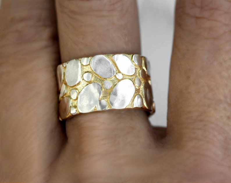 Neu: GOLDENE KÜSTE. Bicolor Ring aus Sterling Silber und Gold. Einzigartig, handgemacht, verstellbar und wasserfest Bild 2