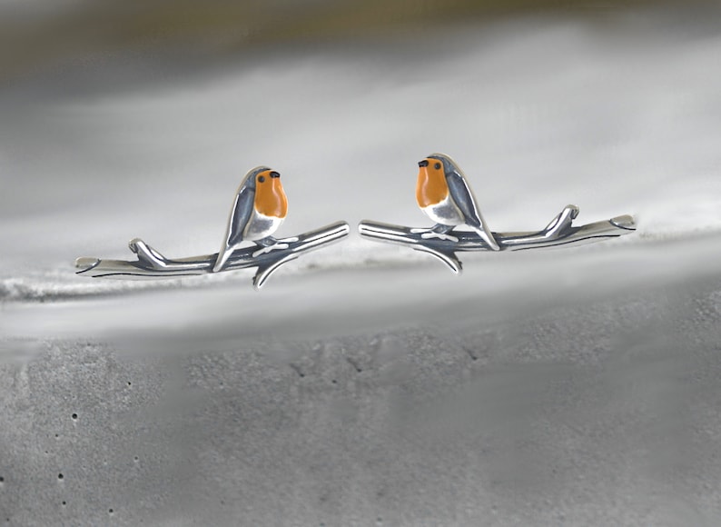 Robin Bird ear climbers. Sterling Silver and orange enamel. Just 1 ear hole needed. afbeelding 3