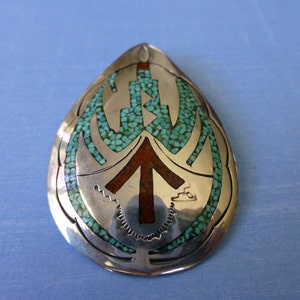 Beautiful Pendant with inlaid Turquoise and Coral