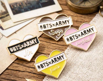Broche de BTS, accesorio para mochila
